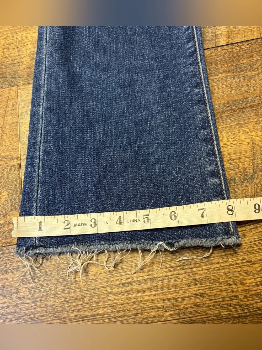 Lovervet By Vervet Jeans Women’s 27/5 Boot Cut Stretch Denim Raw Hem Mid Rise - Picture 3 of 9